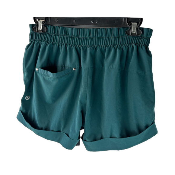 Lululemon Spring Break Away Short Deep Green Lightweight Cuffed Women's Size 4 - Picture 6 of 11